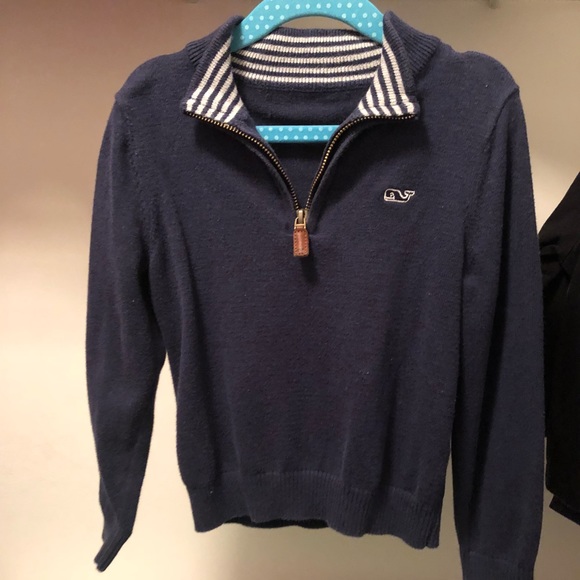Vineyard Vines Other - Vineyard vines sweater